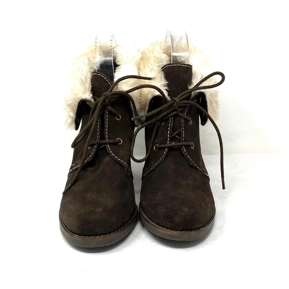 Very Volatile Booties - Picture 2 of 8